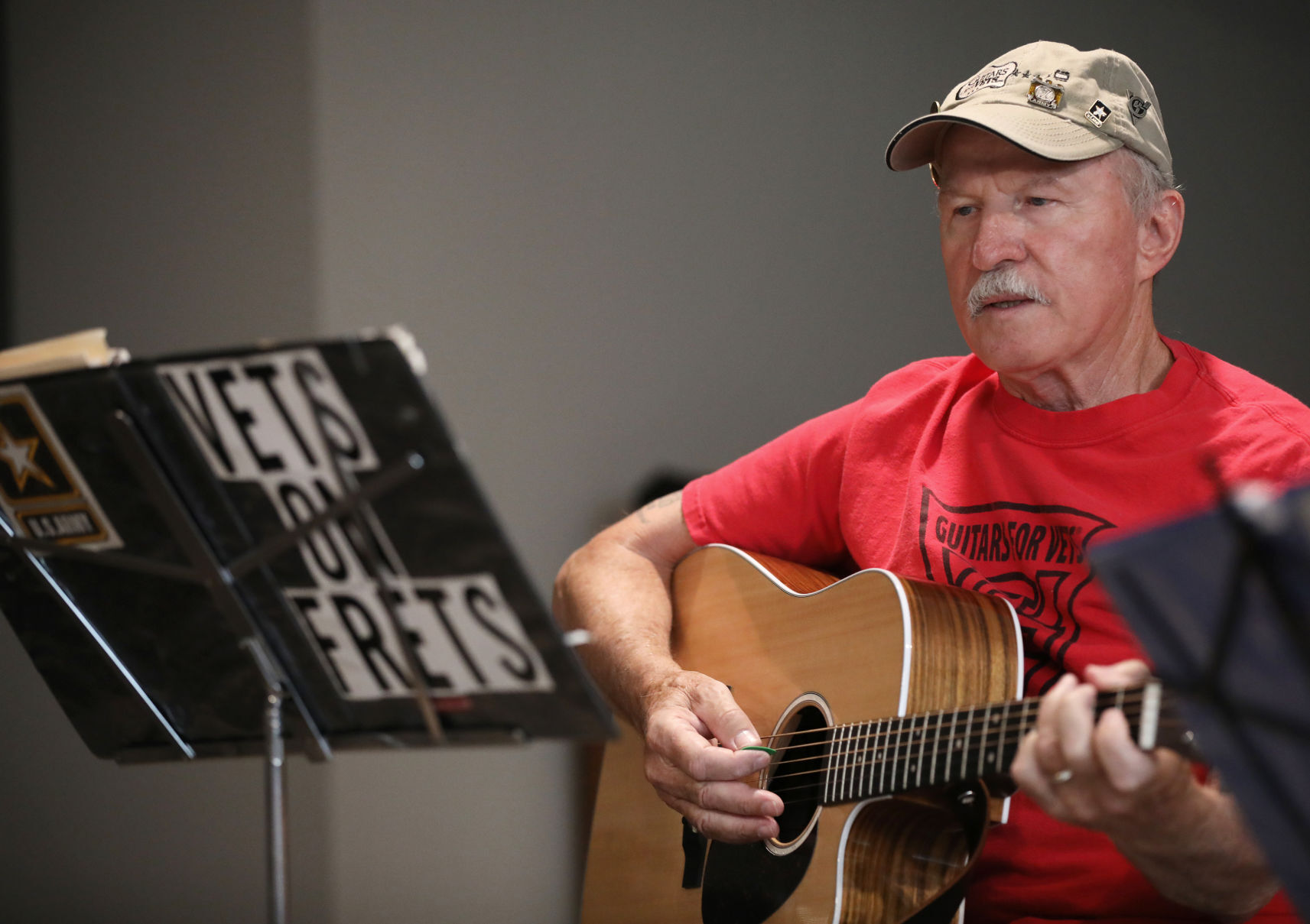 Joe Ballweg at Vets on Frets